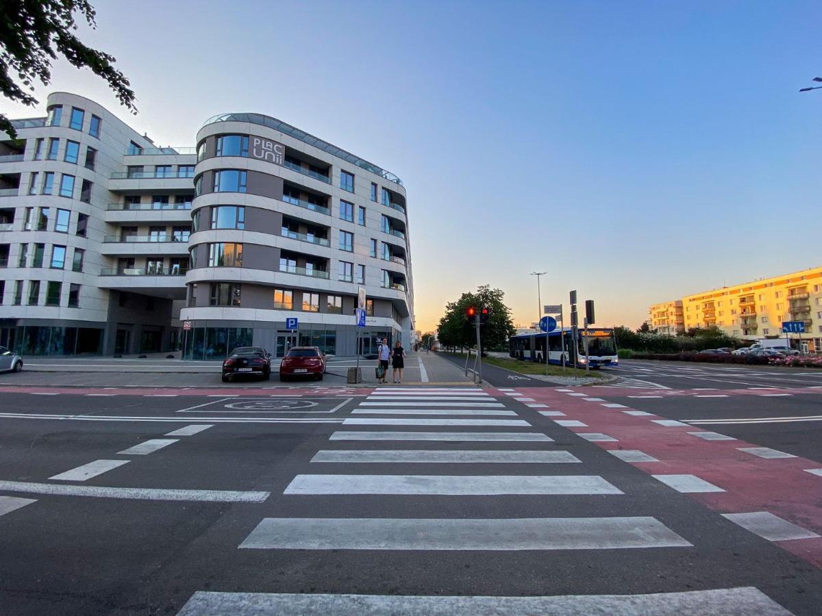 Sea Apartament - Plac Unii Gdynia Exterior photo